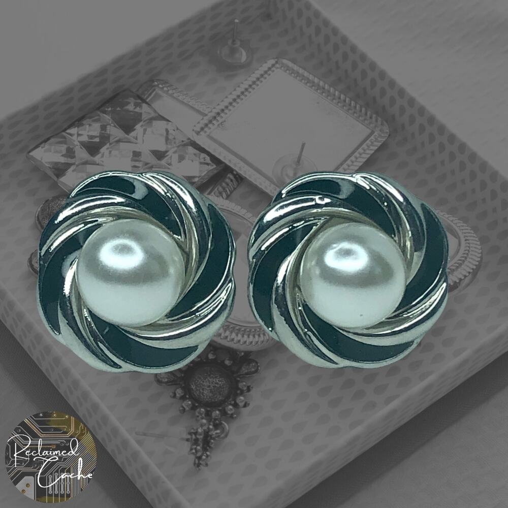 Silver and Black Swirl Pearl Clip-On Stud Earrings